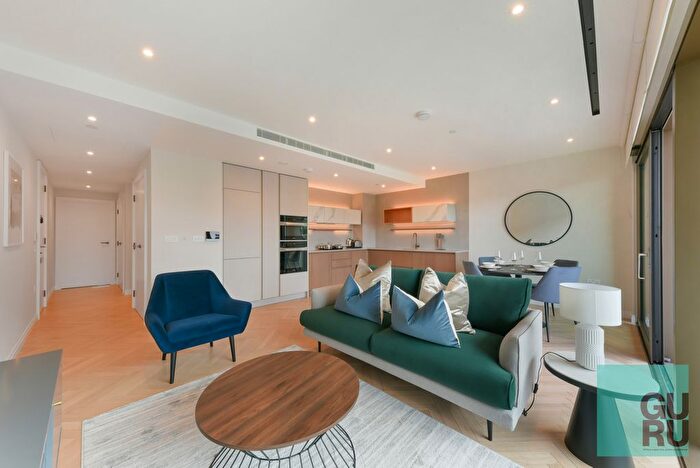 2 Bedroom Flat To Rent In Kings Road Park, London, SW6