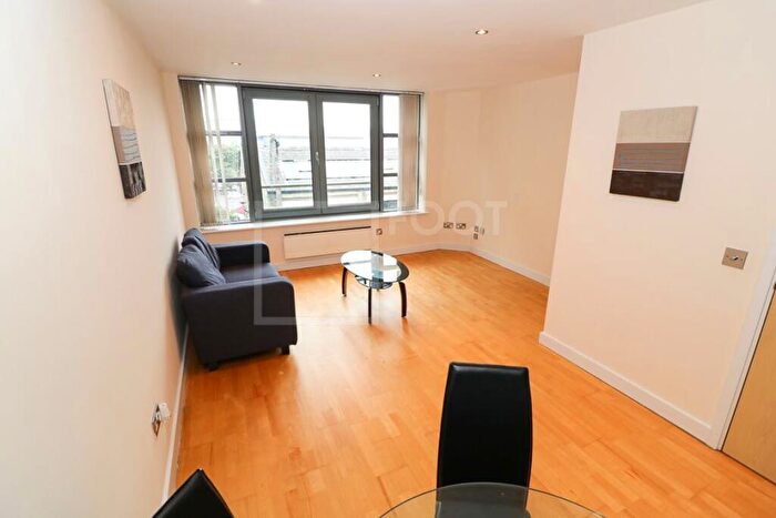 2 Bedroom Apartment To Rent In Bed, Little Germany, Bradford City Centre., BD1