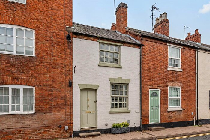 2 Bedroom Terraced House For Sale In High Street, Henley-In-Arden, B95