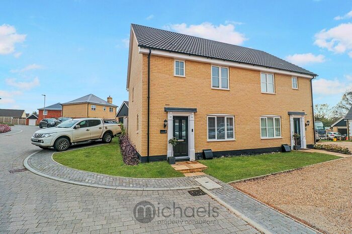 3 Bedroom Semi-Detached House For Sale In Fox Earth Close, Capel St Mary, Ipswich, IP9