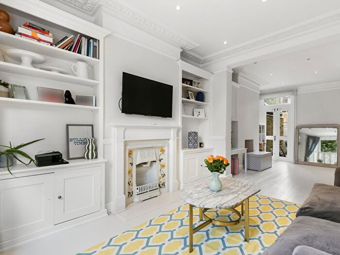 4 Bedroom Terraced House For Sale In Elborough Street, London, SW18