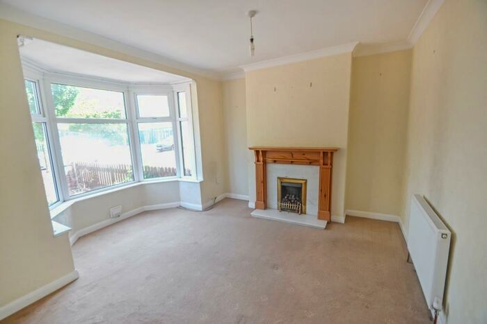 3 Bedroom Terraced House To Rent In Lambwath Road, Hull, Yorkshire, HU8