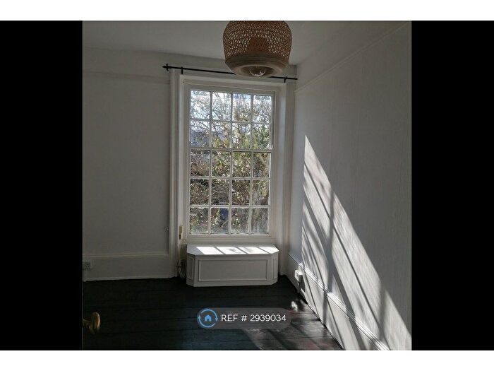 1 Bedroom Flat To Rent In Oxford Rd, Exeter, EX4