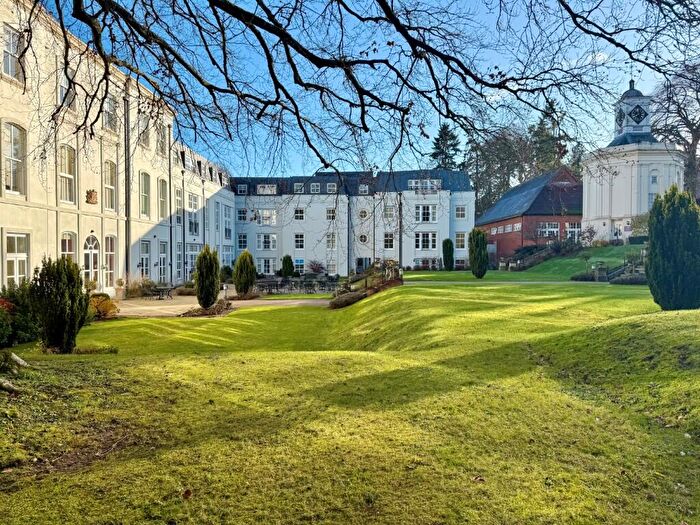 2 Bedroom Retirement Property For Sale In Templeton Road, RG17