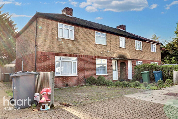 2 Bedroom End Of Terrace House For Sale In Dalston Gardens, Stanmore, HA7