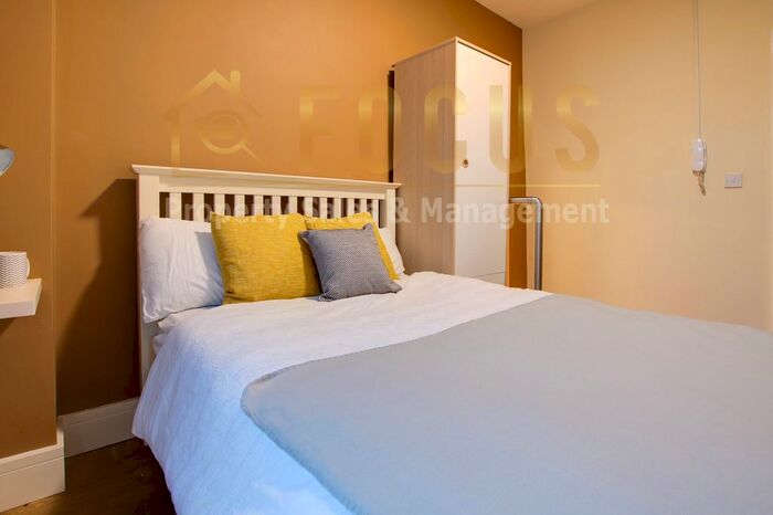 1 Bedroom Studio To Rent In Cank Street, Leicester, LE1