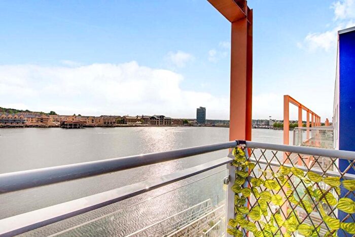 2 Bedroom Flat To Rent In Watersmeet, St. Marys Island, Chatham, Kent, ME4