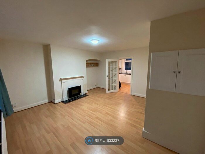 3 Bedroom End Of Terrace House To Rent In Fowler Road, Coventry CV6