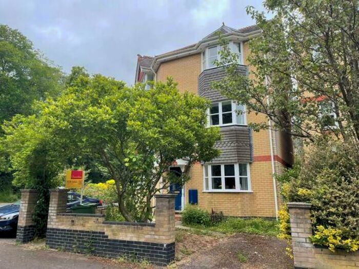 1 Bedroom Apartment To Rent In Demesne Furze, Headington, OX3