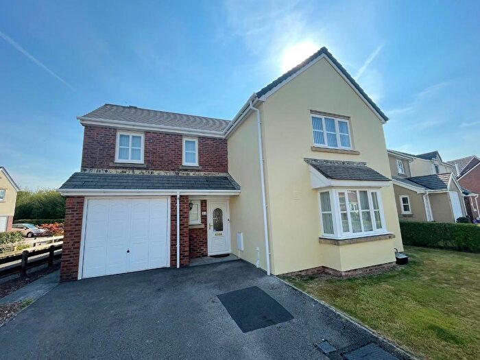 4 Bedroom Detached House For Sale In Lakeside Way, Nantyglo, Blaenau Gwent, NP23
