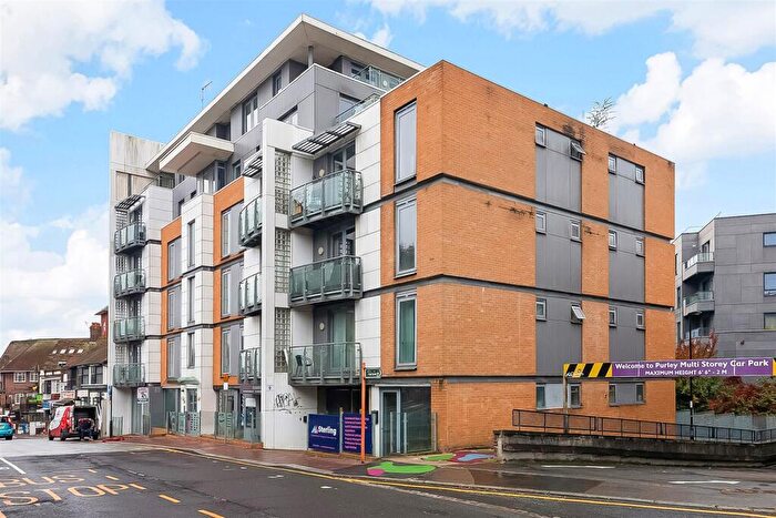 2 Bedroom Apartment To Rent In Whytecliffe Road South, Purley, CR8