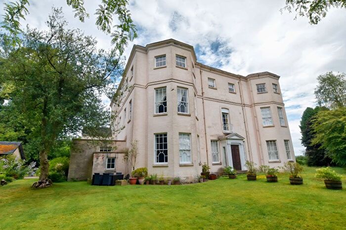 3 Bedroom Flat For Sale In Styche, Market Drayton, TF9