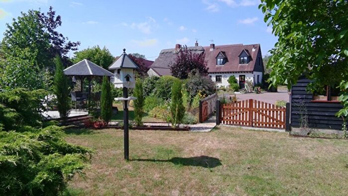 4 Bedroom Detached House For Sale In Stratford Road, Nash, Milton Keynes, Buckinghamshire, MK17