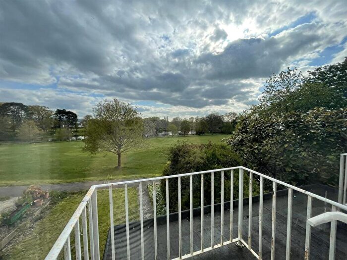3 Bedroom Semi-Detached House For Sale In Albemarle Gate, Cheltenham, GL50