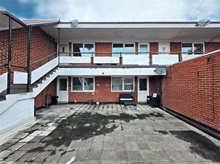 1 Bedroom Apartment To Rent In High Street, Bromsgrove, B61