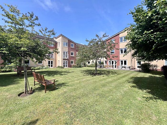 1 Bedroom Flat For Sale In Station Road, Worle - No Chain!, BS22