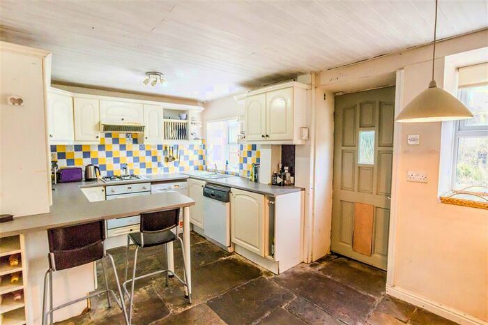 3 Bedroom House To Rent In Lowerhouses Lane, Huddersfield, HD5