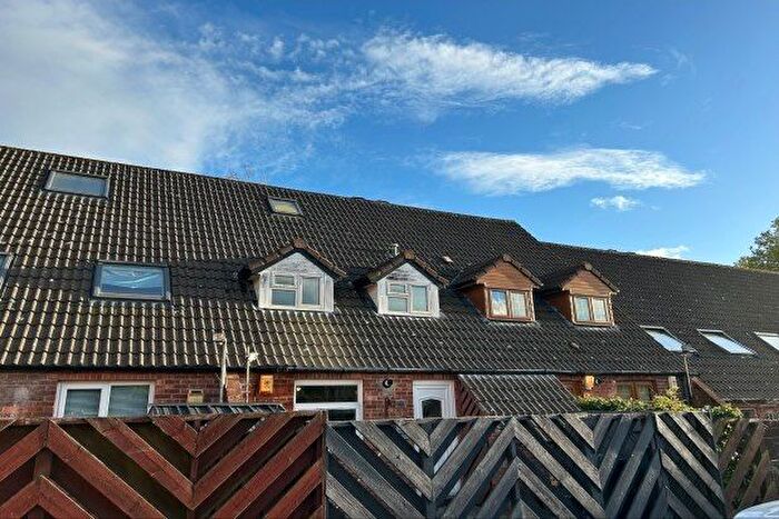4 Bedroom Property To Rent In Turnberry Walk, Bristol, BS4
