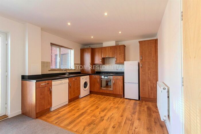 2 Bedroom Flat To Rent In St. Michael's Vale, Hebburn NE31
