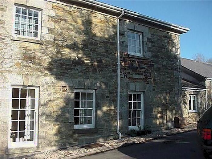 2 Bedroom Flat To Rent In Retreat Court, St. Columb, TR9