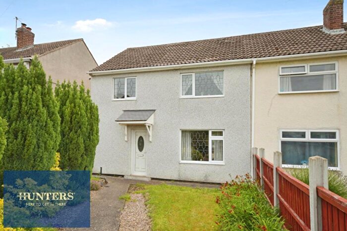 3 Bedroom Semi Detached House For Sale In Dorset Avenue, Brimington, Chesterfield, S43
