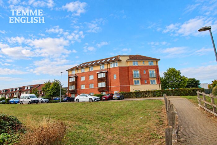1 Bedroom Flat For Sale In Herschell Court, Basildon, SS14