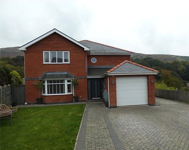 4 Bedroom Detached House For Sale In Cae America, Llanfairfechan, Conwy, LL33