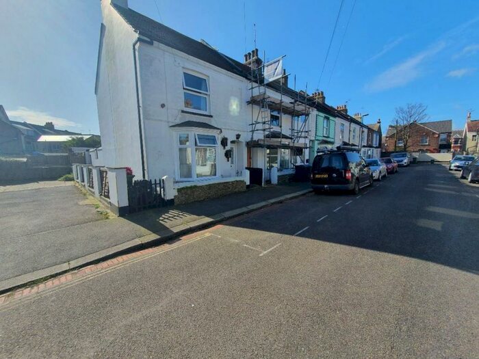 3 Bedroom House To Rent In Merchant Street, Bognor Regis, PO21
