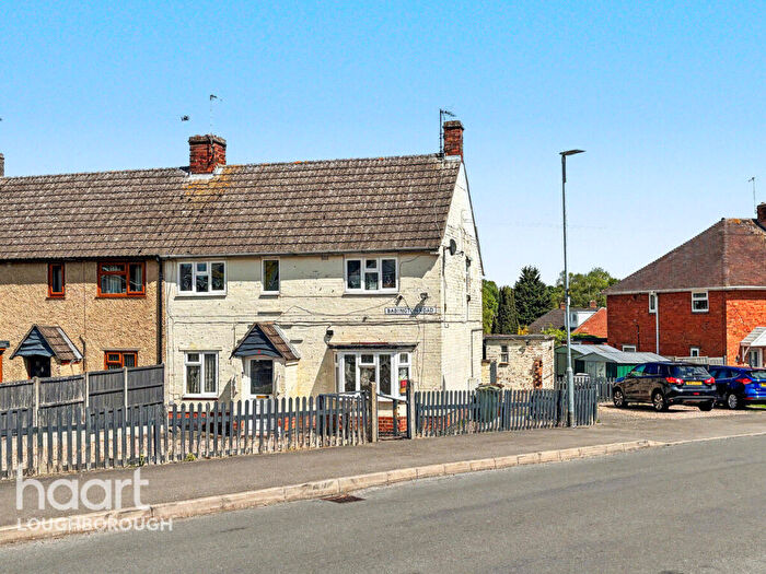 3 Bedroom Semi-Detached House For Sale In Babington Road, Loughborough, LE12