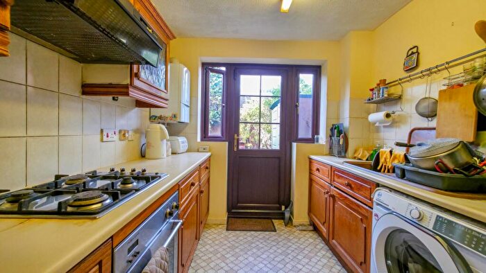 3 Bedroom End Of Terrace House For Sale In Goosander Way, West Thamesmead, SE28