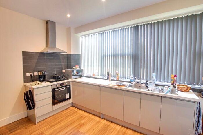 1 Bedroom Flat To Rent In The Pavillions, Trowbridge, BA14