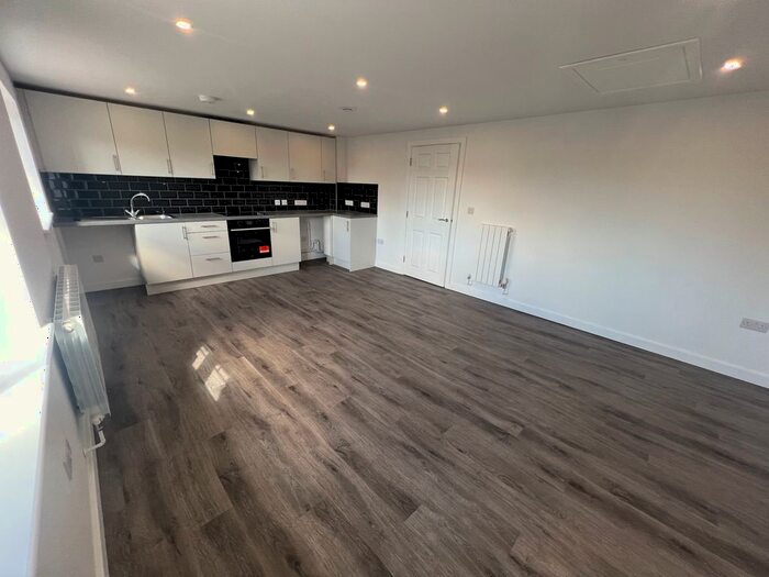 1 Bedroom Flat To Rent In Station Road, Bristol, BS37