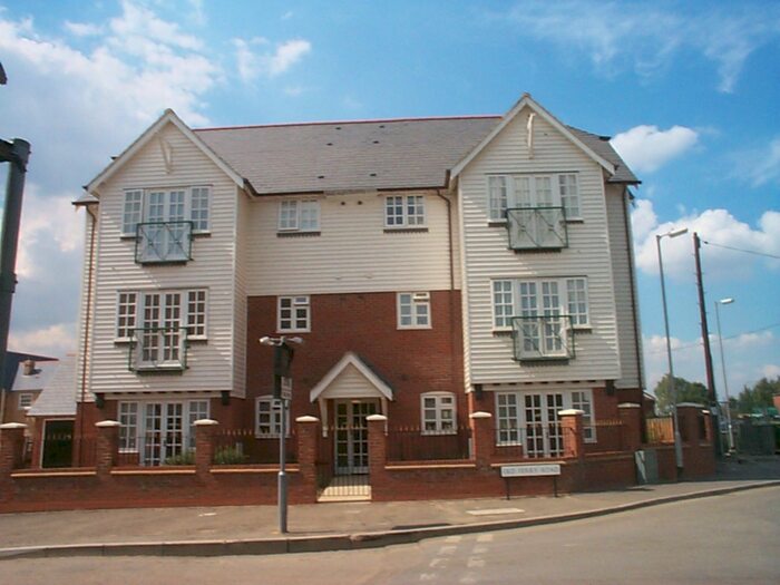 1 Bedroom Flat To Rent In Old Ferry Road, Wivenhoe, CO7