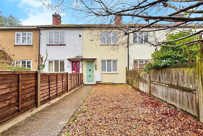 2 Bedroom Terraced House For Sale In Yorktown Road, Sandhurst, Berkshire, GU47