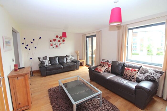 4 Bedroom Town House To Rent In Maritime Quarter, Swansea, SA1