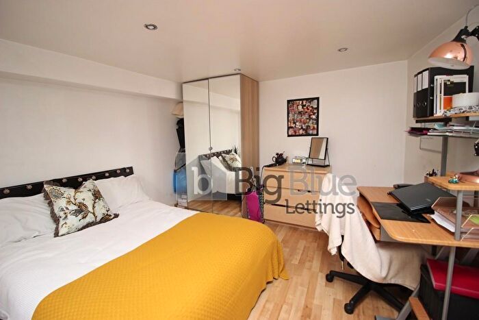 7 Bedroom House To Rent In Norwood Road, Leeds, LS6