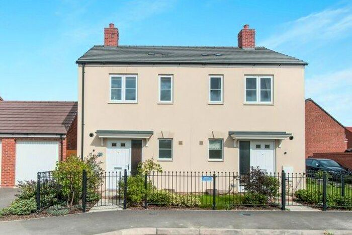 2 Bedroom Property To Rent In Boulmer Avenue Kingsway, Gloucester, GL2