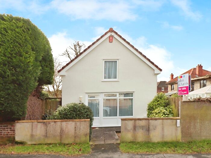 1 Bedroom House For Sale In Davids Road, Bristol, BS14
