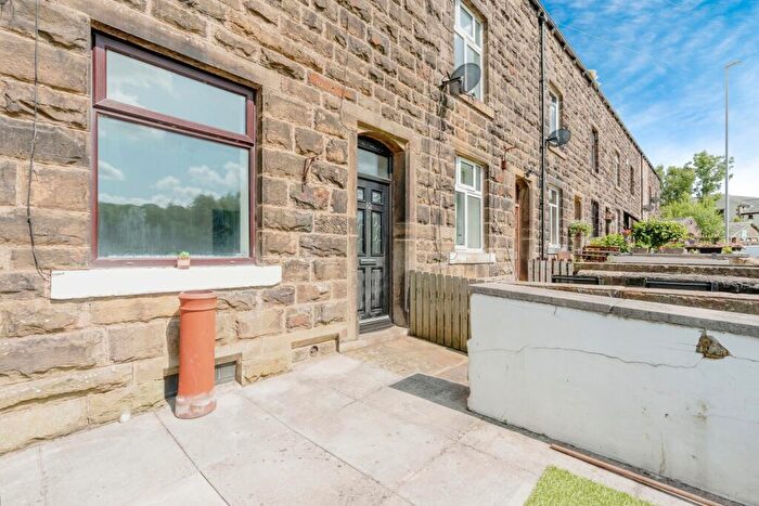 4 Bedroom Terraced House For Sale In Burnley Road, Cliviger, Burnley, Lancashire, BB10