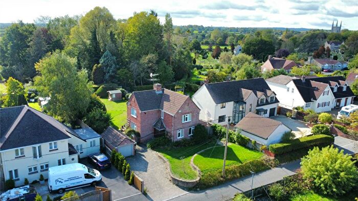 3 Bedroom Detached House For Sale In Pettridge Lane, Mere, Warminster, Wiltshire, BA12