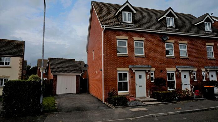 3 Bedroom Detached House To Rent In Brigantine Way, Duffryn, Newport, NP10