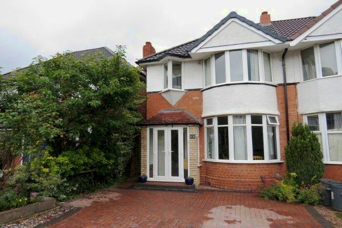 2 Bedroom Property To Rent In Corisande Road, Birmingham, B29