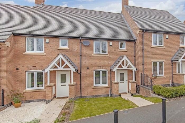 2 Bedroom Town House For Sale In Morledge, Matlock, DE4