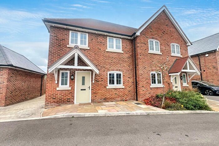 3 Bedroom Semi-Detached House For Sale In Woodfalls, SP5