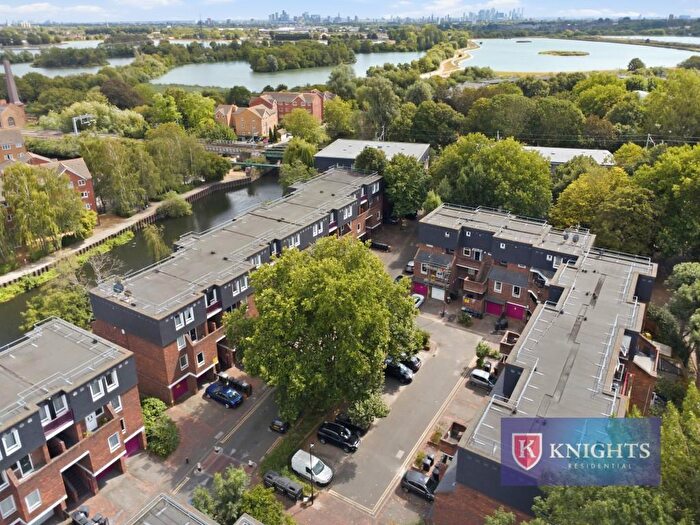 1 Bedroom Apartment For Sale In Reedham Close, Ferry Lane Estate Tottenham Hale, London, N17