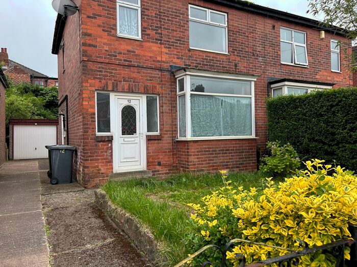 3 Bedroom Semi-Detached House To Rent In Harehills, Broom, Rotherham, S60