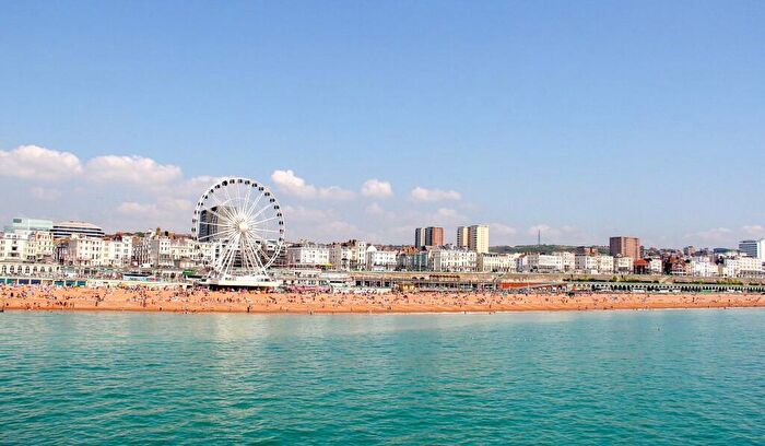 1 Bedroom Apartment To Rent In Dorset Gardens, Brighton, BN2