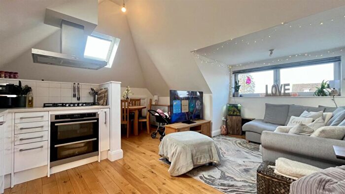 2 Bedroom Apartment To Rent In London Road, Cheam, SM3