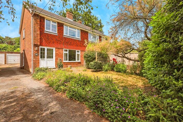 3 Bedroom Semi-Detached House For Sale In Station Road, Plumpton Green, Lewes, BN7