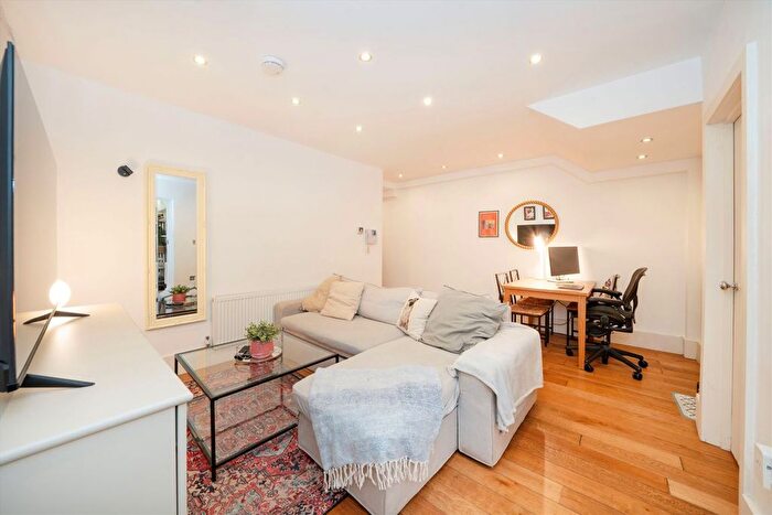 2 Bedroom Flat To Rent In Shirland Road, Maida Vale, W9